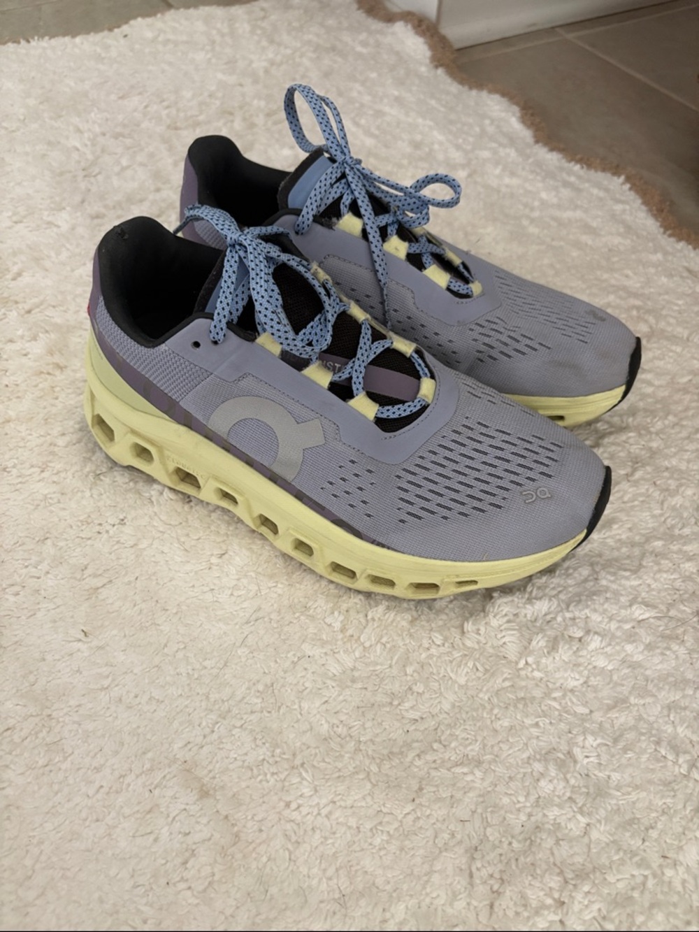 OnCloud Women's CloudTech Running Shoes